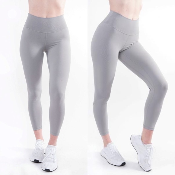 P'tula Taylor "Stay True" Legging 24" - White Sage - Picture 1 of 8